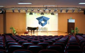 陕西师范大学长安校区多功能厅